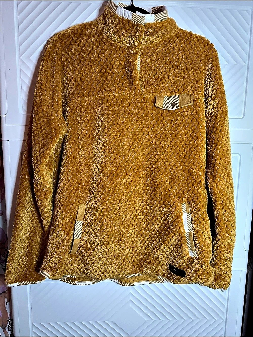 Simply Southern Fuzzy Sherpa Quarter Snap Pullover size Medium